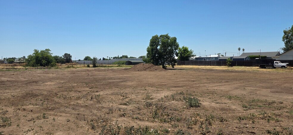 More Photos Of 3144 Q Street, North Highlands Land For Sale