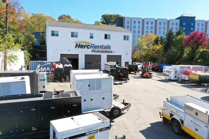 More Photos Of 6051 Belle Grove Rd, Brooklyn Warehouse For Lease