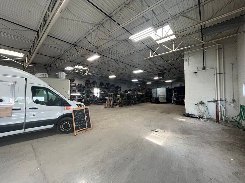 More Photos Of 1355 Judd Ave SW, Grand Rapids Manufacturing For Lease