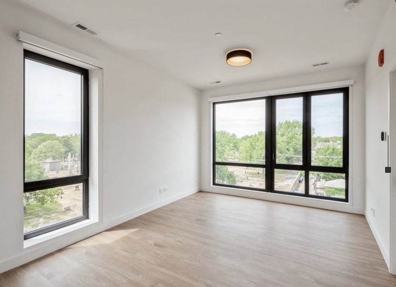 More Photos Of 1242 W Lawrence Ave, Chicago Apartments For Sale