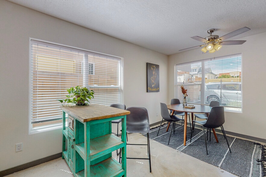 More Photos Of 615 Iron Ave SW, Albuquerque Apartments For Sale