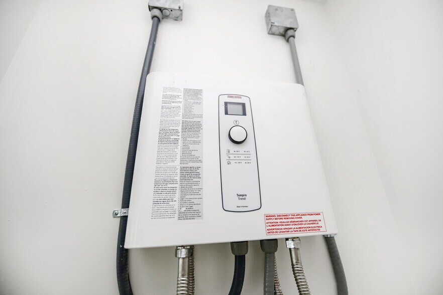 More Photos Of 300 Elm St, Hogansville Apartments For Sale