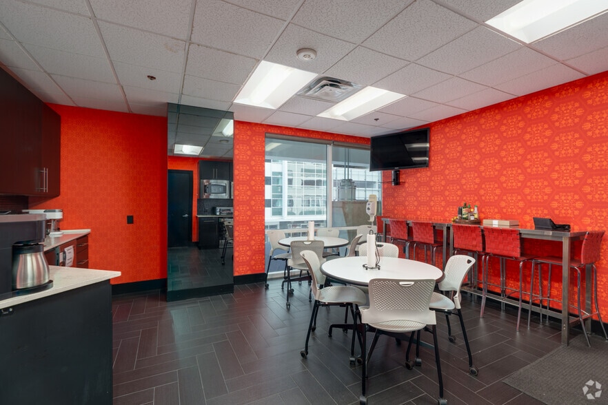 More Photos Of 100 S Eola Dr, Orlando Apartments For Lease