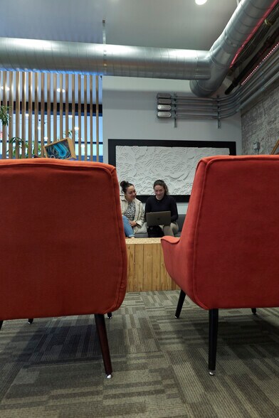 More Photos Of 1528 Webster St, Oakland Office For Lease