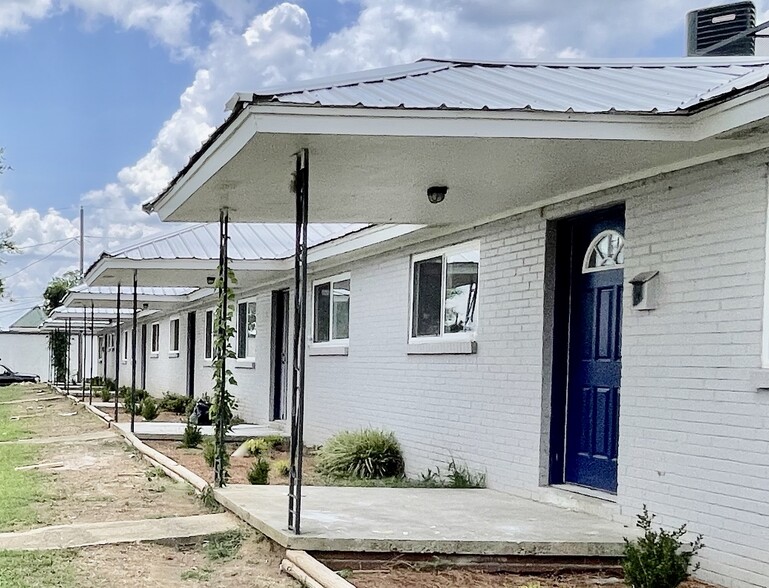 More Photos Of 826 1st St W, Birmingham Apartments For Sale