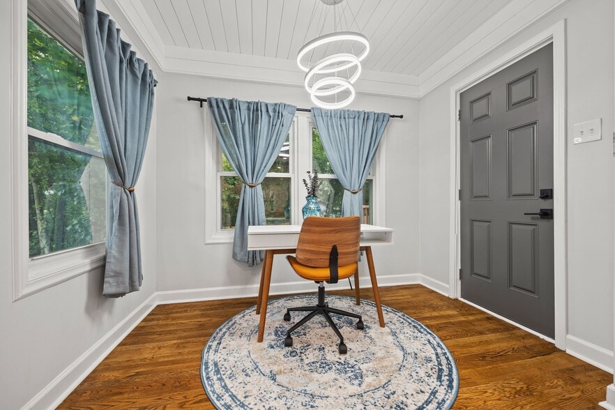 More Photos Of 10 Claire Dr, Atlanta Multifamily For Sale
