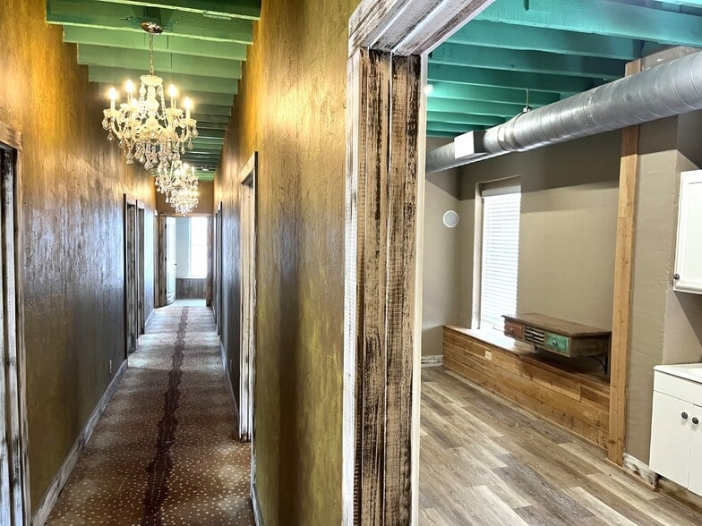 More Photos Of 318 N Chadbourne St, San Angelo Storefront For Sale