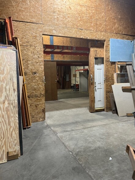 More Photos Of 340 Greenbrier Dr, Charlottesville Manufacturing For Lease
