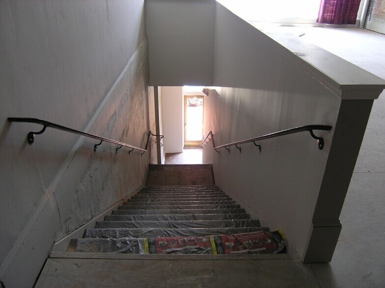 More Photos Of 1537 Main St, Columbia Storefront Retail Office For Lease