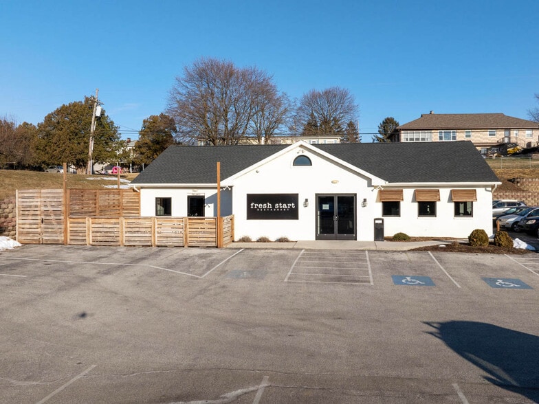 More Photos Of 4345 W Market St, York Restaurant For Sale