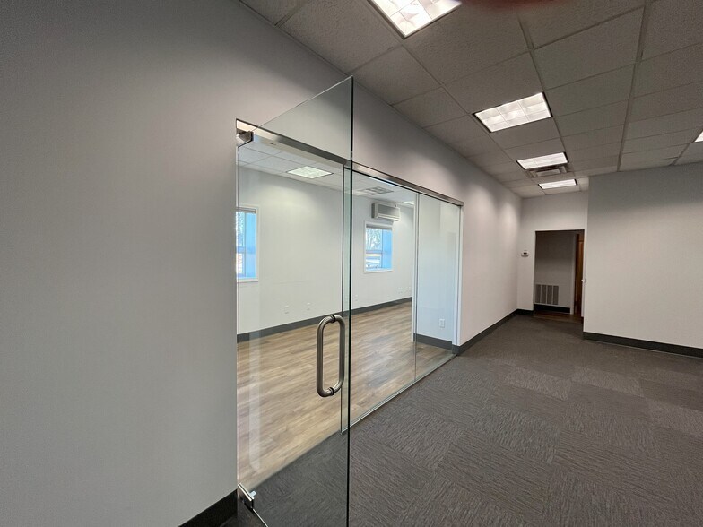 More Photos Of 400 Riverside St, Portland Medical For Lease