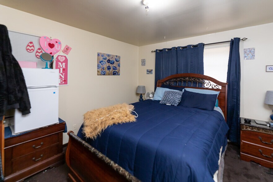 More Photos Of 1861 Corning Ave, Memphis Apartments For Sale