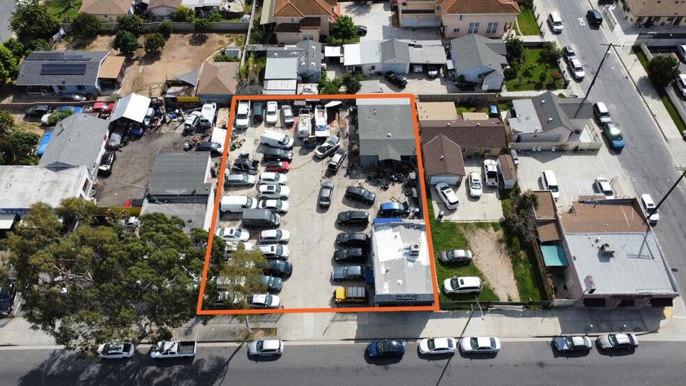 More Photos Of 7910-7916 Garvey Ave, Rosemead Auto Dealership For Lease