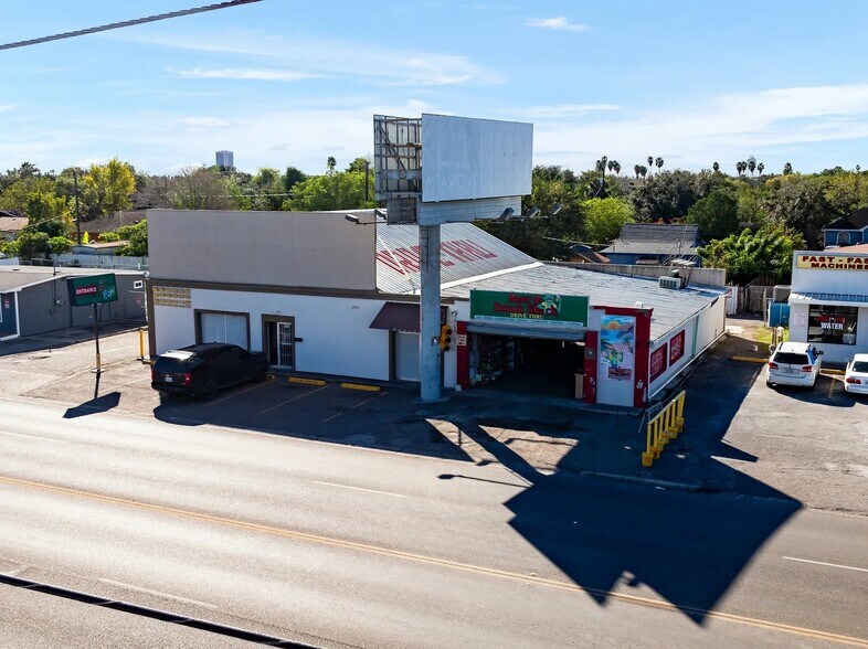 More Photos Of 2243 Pecan Blvd, McAllen Storefront Retail Office For Sale