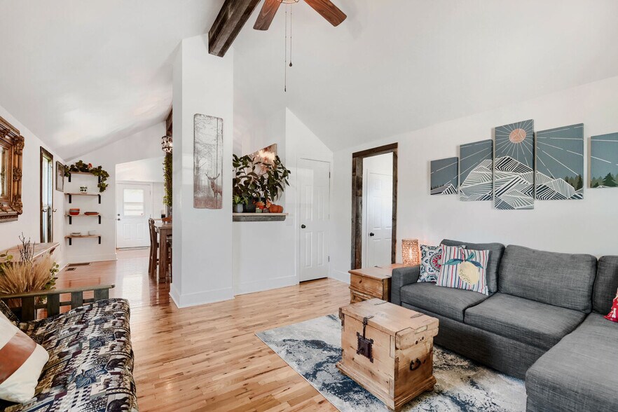 More Photos Of 301 4th St., Frederick Apartments For Sale