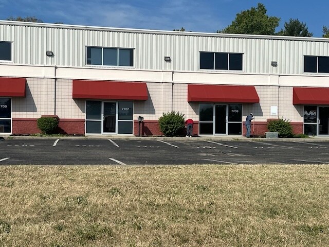 Primary Photo Of 7801-7813 Affinity Dr, Cincinnati Research And Development For Lease