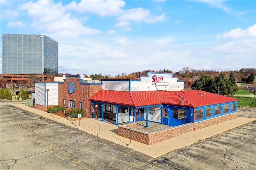 More Photos Of 10950 W Good Hope Rd, Milwaukee Restaurant For Sale
