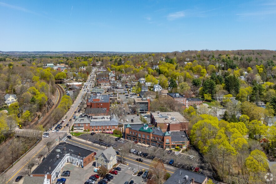 More Photos Of 386 Washington St, Wellesley General Retail For Sale