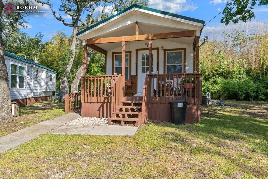 More Photos Of 137 Old San Antonio Rd, Boerne Apartments For Sale