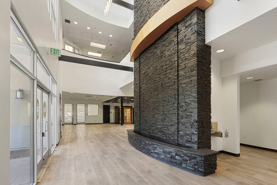 More Photos Of 2140 W Grant Line Rd, Tracy Office For Sale