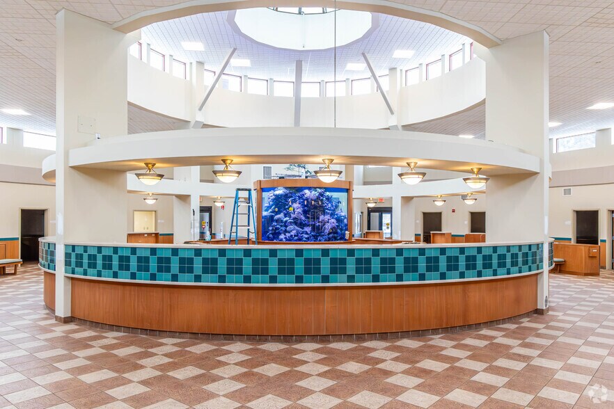 More Photos Of 197 Hance Ave, Tinton Falls Medical For Sale