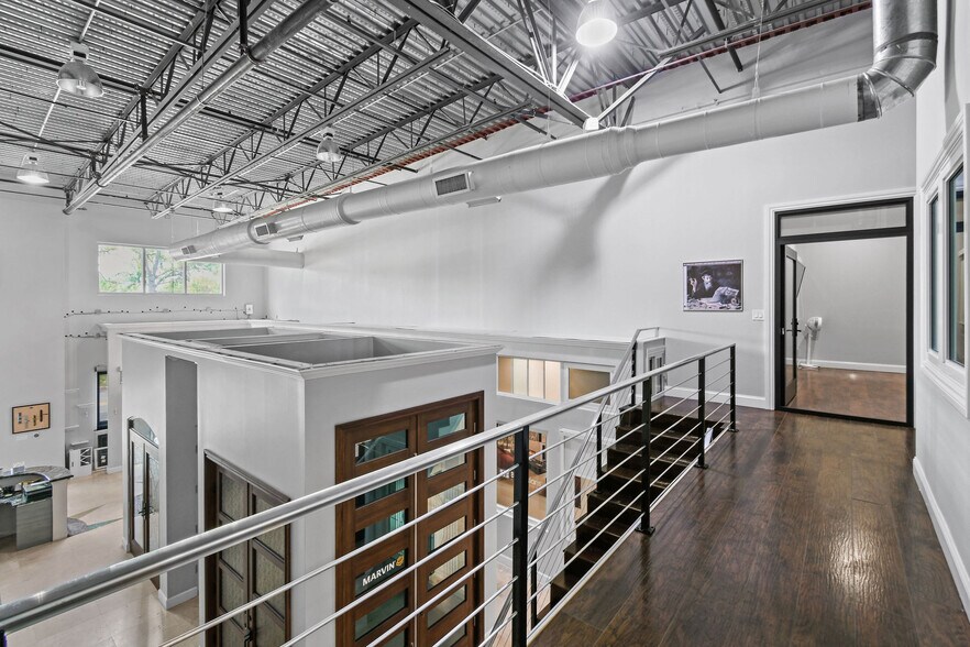 More Photos Of 5401 N Haverhill Rd, West Palm Beach Warehouse For Sale