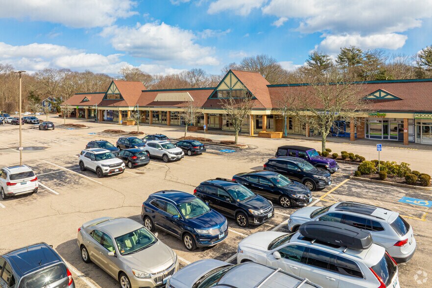 More Photos Of 5600 Post Rd, East Greenwich Unknown For Lease