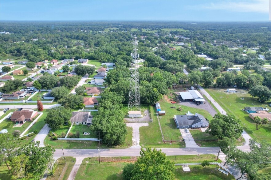 More Photos Of 325 Wilder Rd, Lakeland Specialty For Sale