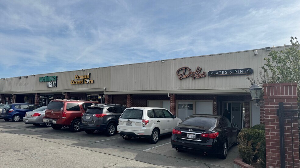 More Photos Of 515-589 La Sierra Dr, Sacramento Unknown For Lease