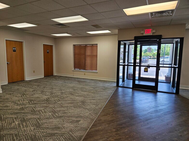 More Photos Of 2459 Emerald Pl, Greenville Medical For Sale