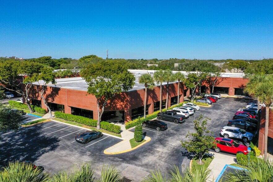 More Photos Of 951 Broken Sound Pky, Boca Raton Office For Lease