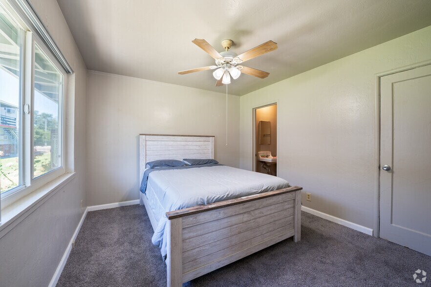 More Photos Of 2928 Watt Ave, Sacramento Apartments For Sale