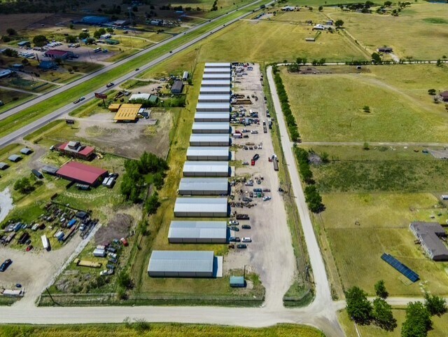 More Photos Of 9668 CR 147, Kaufman Unknown For Lease