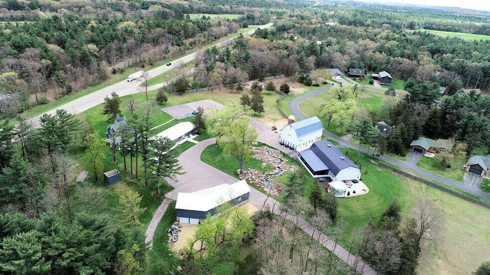 More Photos Of 3884 S Gillette Dr, Wisconsin Dells Lodge Meeting Hall For Sale