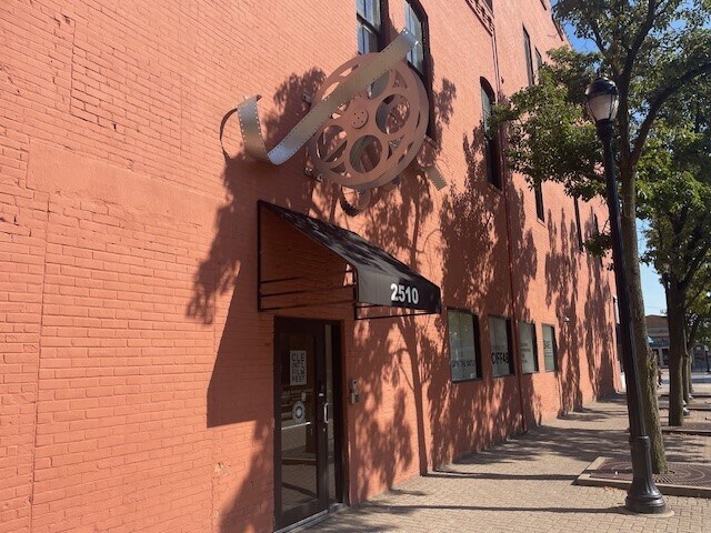 More Photos Of 2510 Market Ave, Cleveland Office For Lease