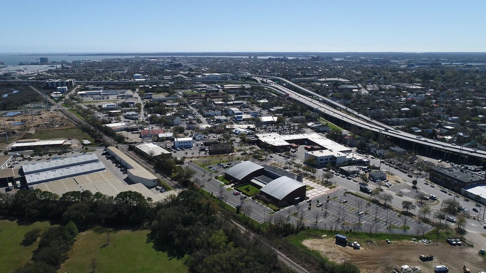 More Photos Of 1142 Morrison Dr, Charleston Lodge Meeting Hall For Lease