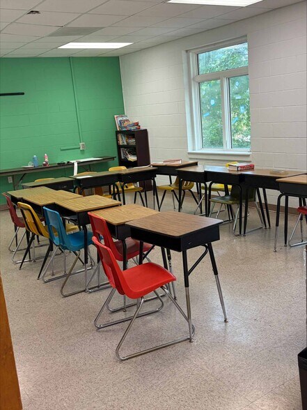 More Photos Of 1031 Highland Ave, Winston-Salem Lodge Meeting Hall For Sale