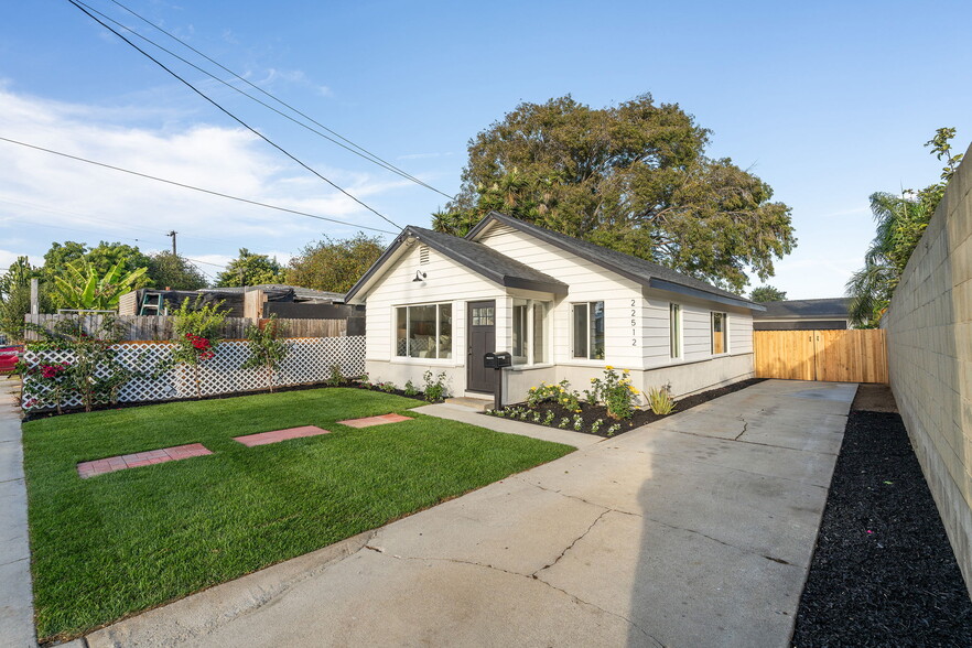 Primary Photo Of 22512 Meyler St, Torrance Multifamily For Sale