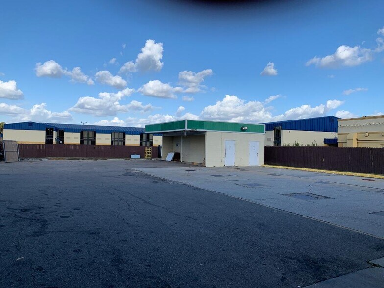 More Photos Of 2101 Cedar Creek Rd, Fayetteville Service Station For Sale