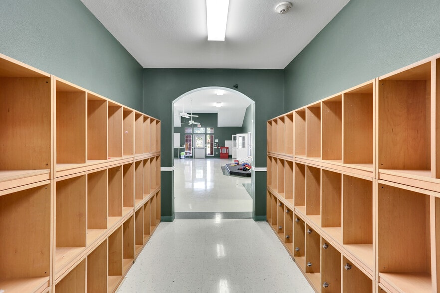 More Photos Of 4601 Huffines Blvd, Fort Worth Daycare Center For Lease