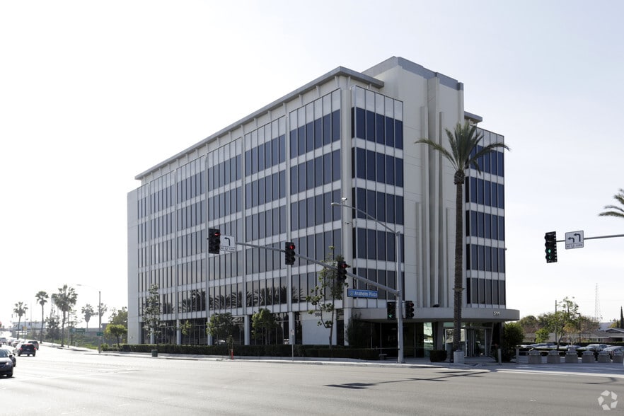 More Photos Of 505 N Euclid St, Anaheim Office For Sale