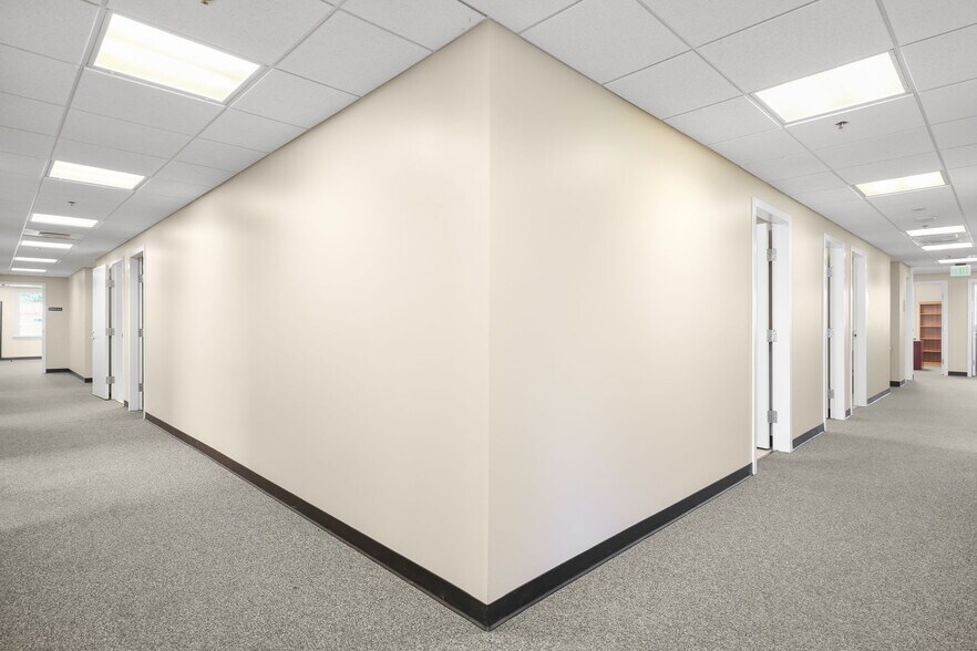 More Photos Of 3310 Shannon Park Dr, Fredericksburg Office For Sale