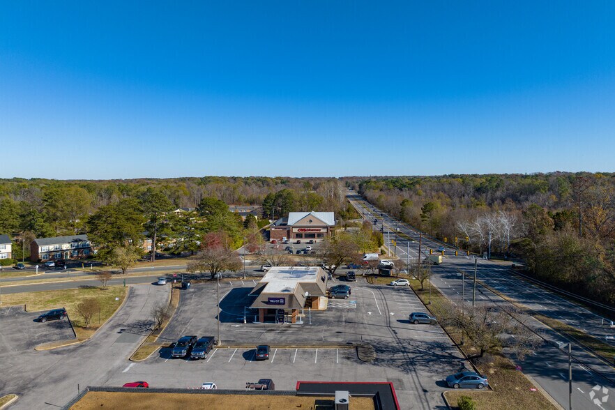 More Photos Of 11120 Patterson Ave, Richmond Drugstore For Sale