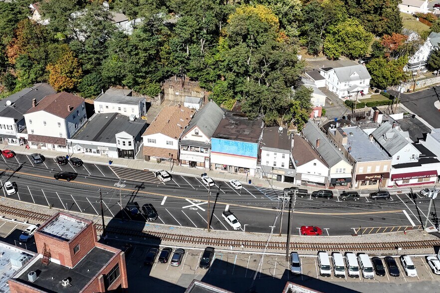 More Photos Of 154 Main St, Butler Storefront Retail Residential For Sale