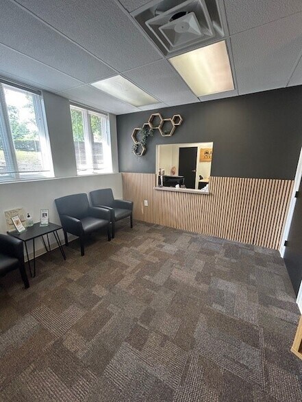 More Photos Of , Delaware Office For Sale