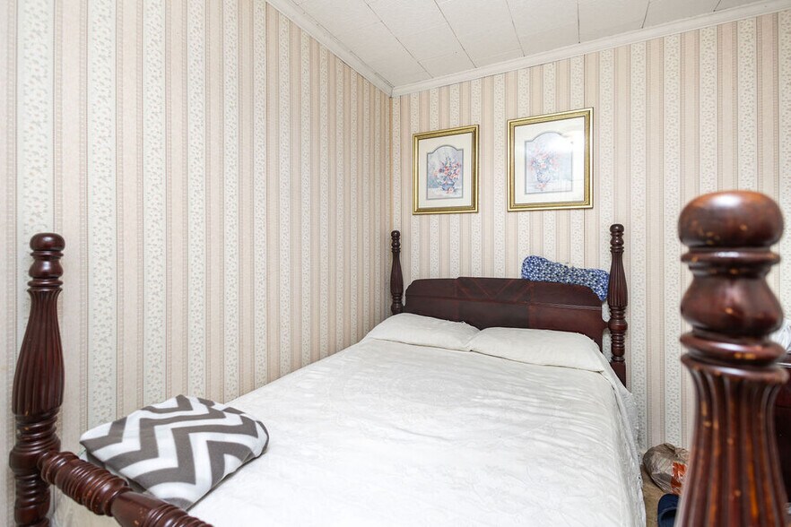 More Photos Of 950 Totten Rd, Gibsonville Freestanding For Sale