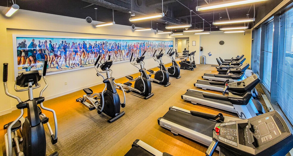 More Photos Of 301 W Bay St, Jacksonville Office For Sale