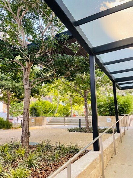 More Photos Of 6420 Wilshire Blvd, Los Angeles Office For Lease