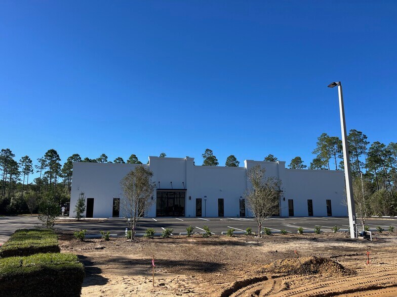 More Photos Of 17657 Cordova Pl, Panama City Beach Warehouse For Lease