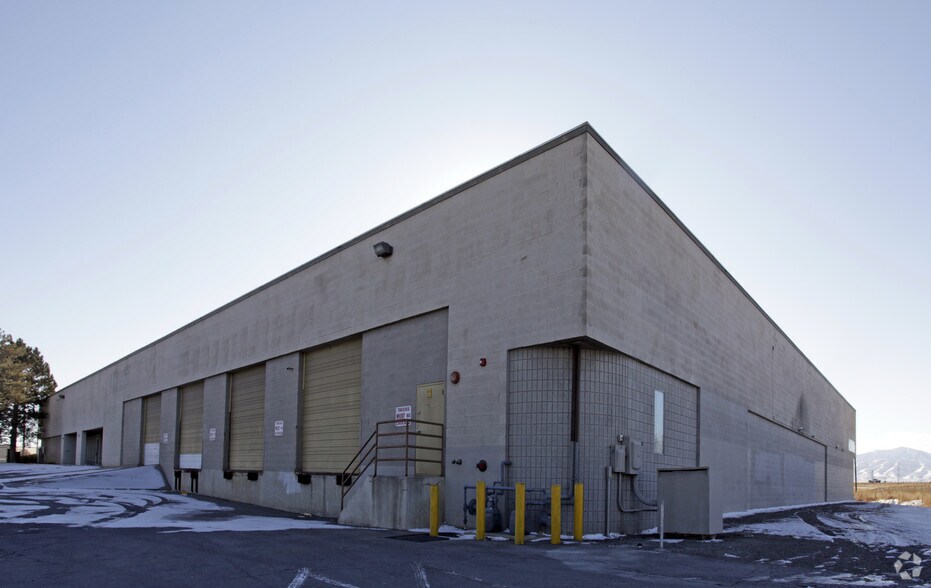More Photos Of 2215-2219 W 2200 S, Salt Lake City Warehouse For Lease